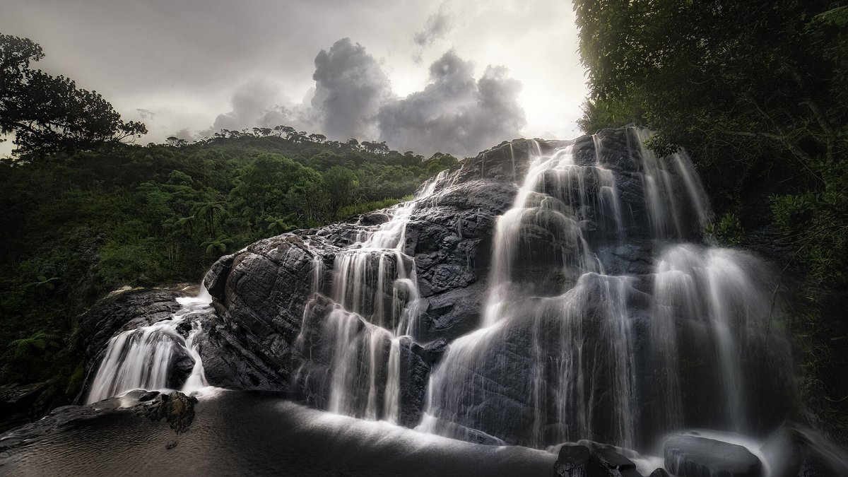 Baker's Falls — Sri Lanka