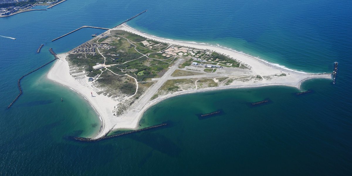 Düne Heligoland — Grey Seal Colony