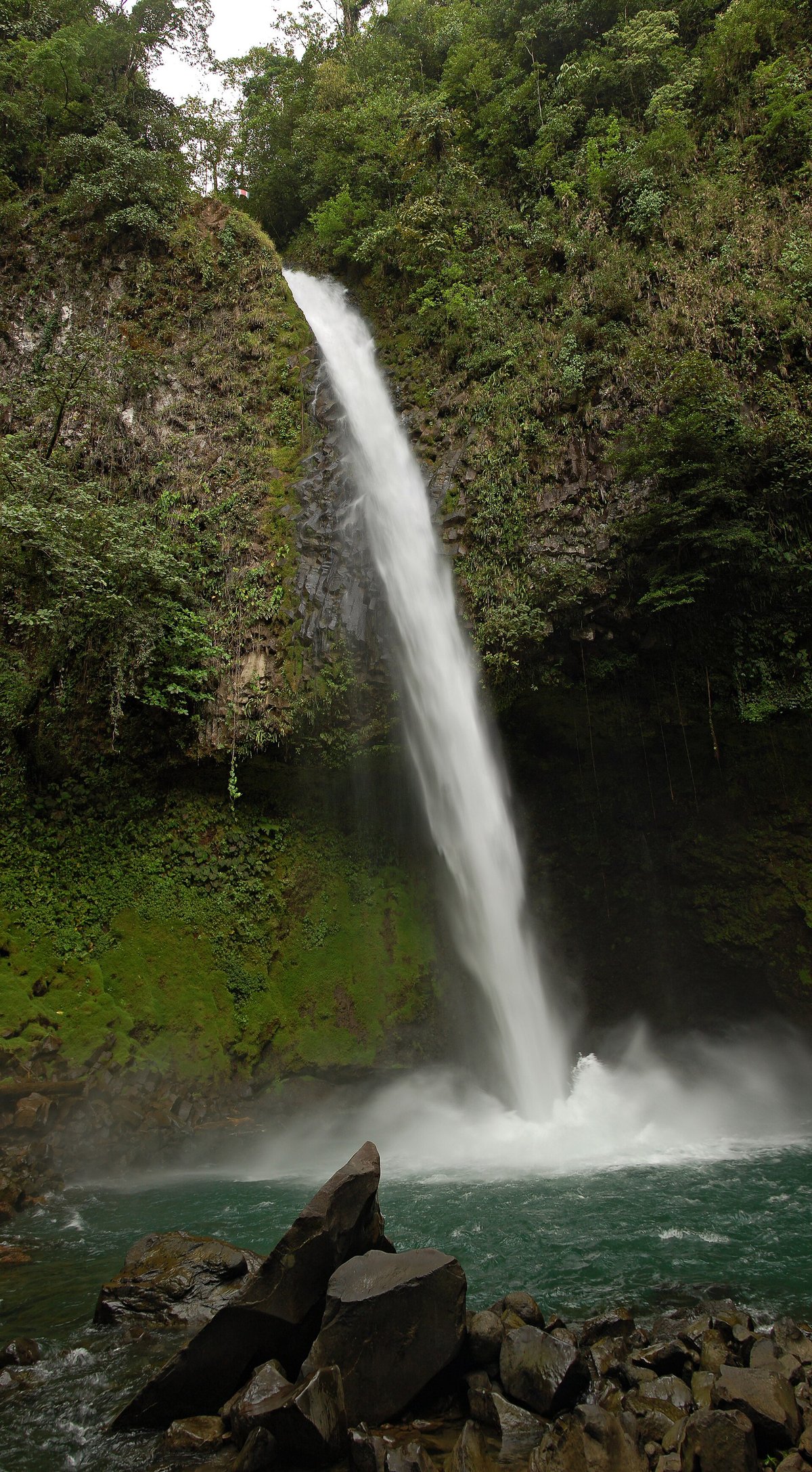 La Fortuna Waterfall — Costa Rica