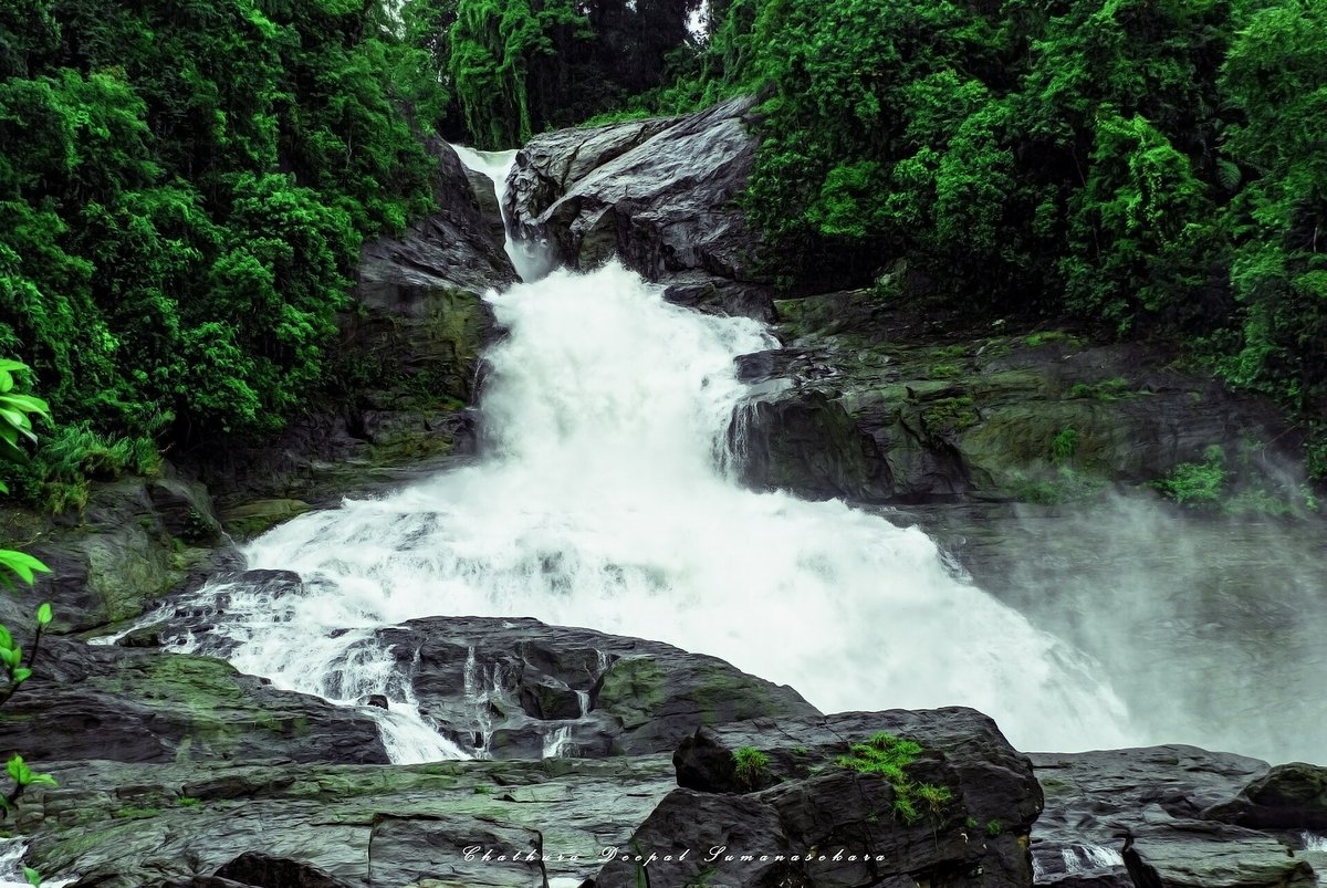 Bopath Ella Falls — Sri Lanka