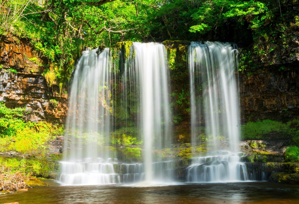 Sgwd yr Eira Walk-Behind Fall — Brecon Beacons Wales