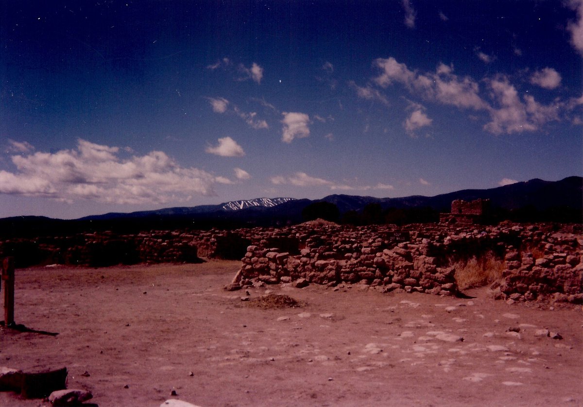 Bandelier Frijoles Canyon