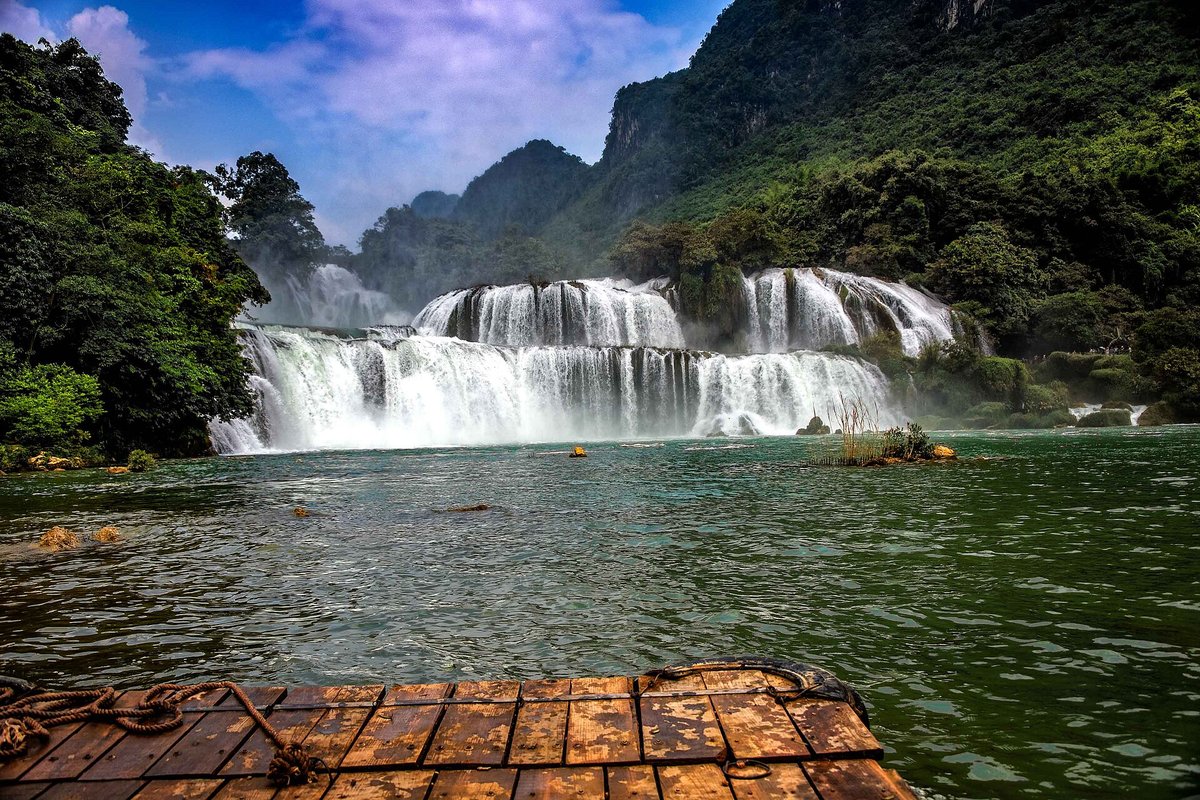 Ban Gioc–Detian Falls — China
