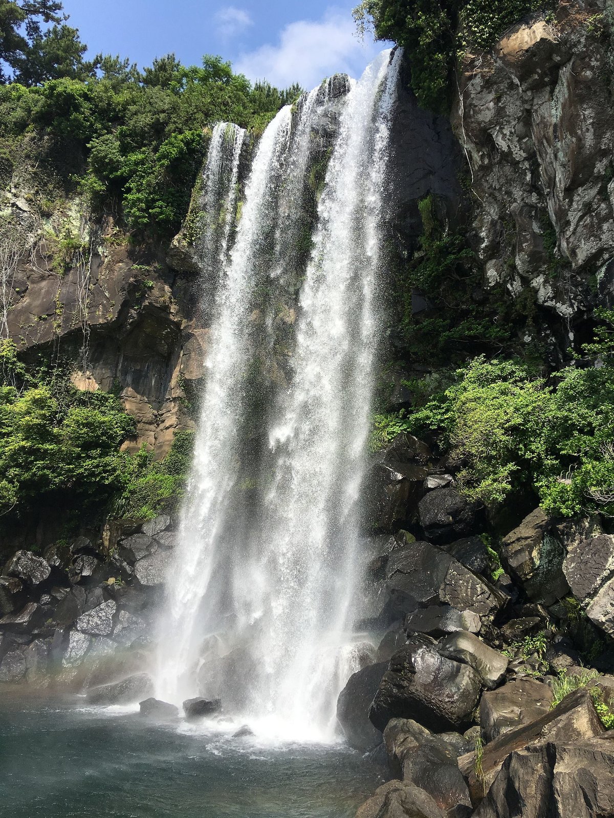 Jeongbang Waterfall