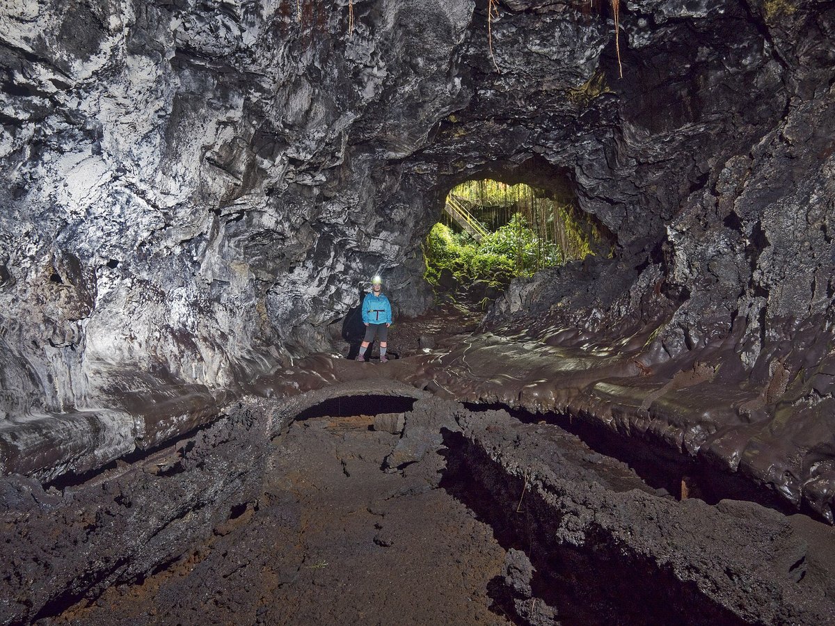 Kaumana Cave Lava Tube