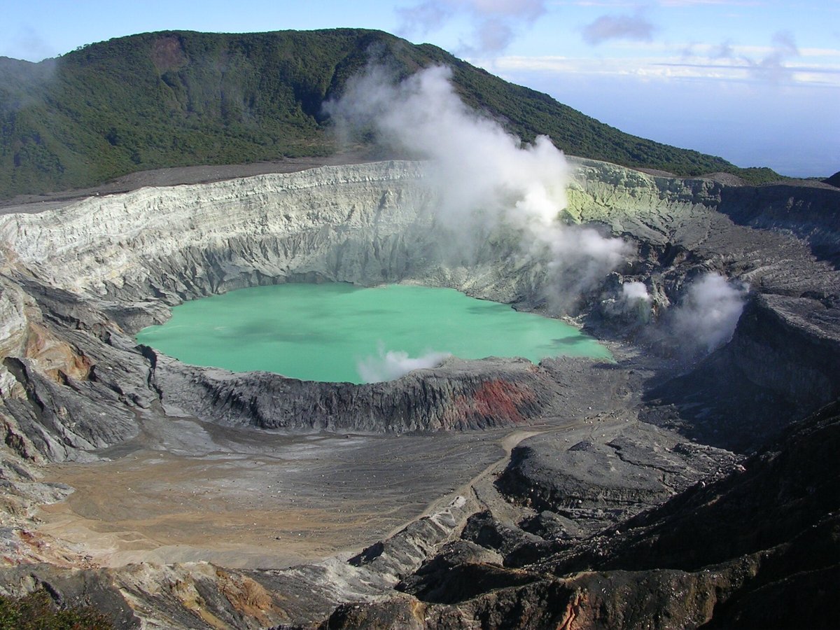 Poás Crater Acid Lake — Costa Rica