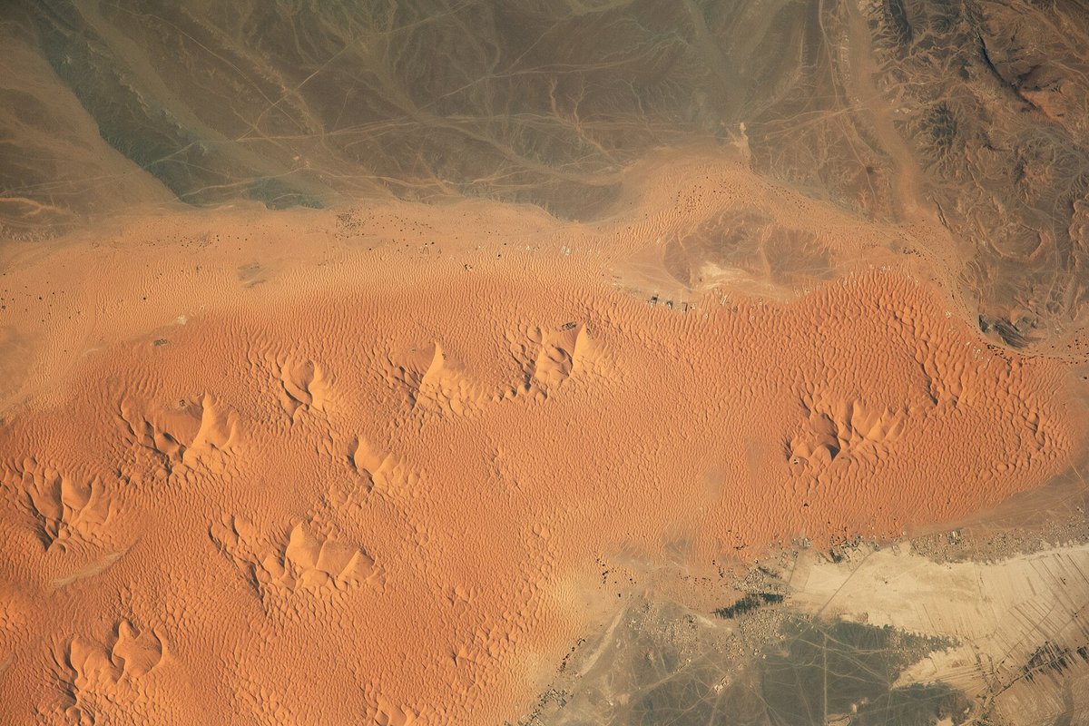 Erg Chebbi Star Dune Dawn — Merzouga Morocco